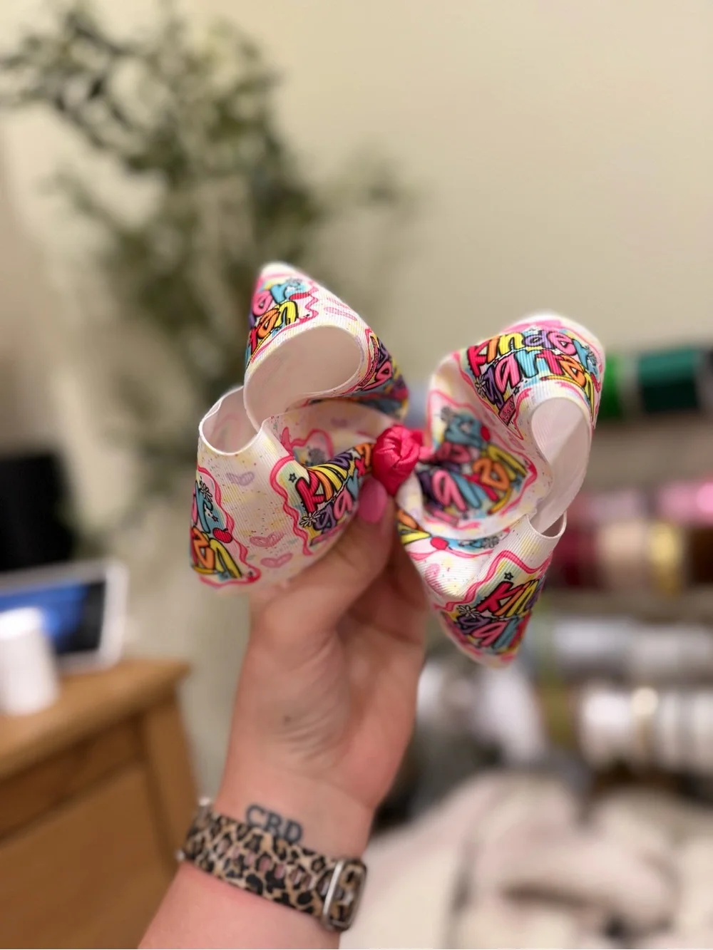 Kindergarten baby girl bow